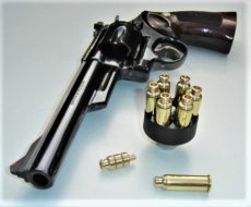 44 Magnum gecontroleerd fragmenteren